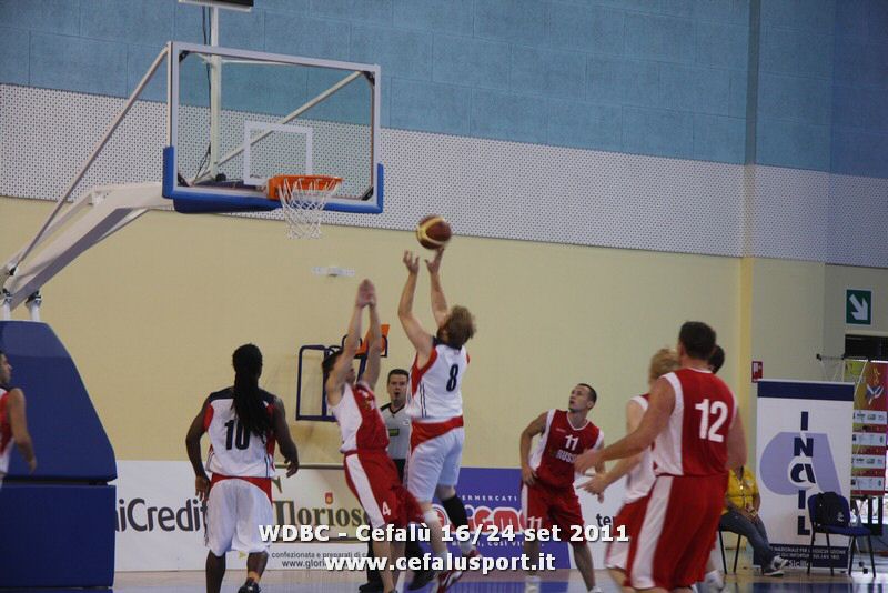 110922 basket 028_tn.jpg